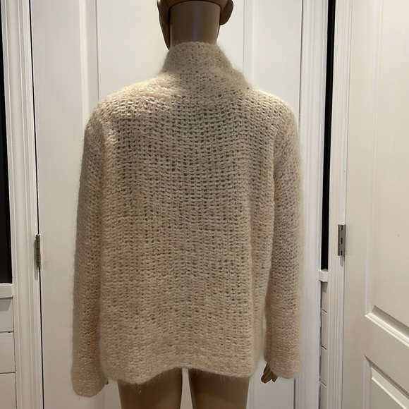 Eileen Fisher Italian yarn loose knit Womens  Boxy Sweater creamy size L - Picture 5 of 5